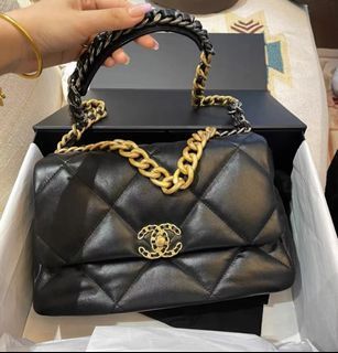 Chanel 19 Bag